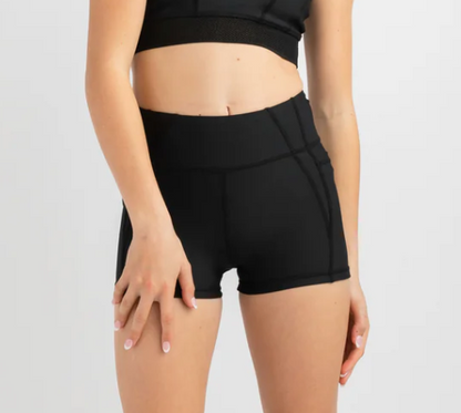 Hot Shot Short