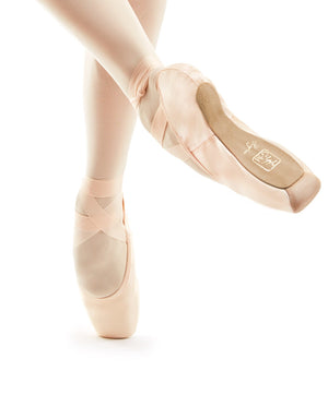Lyra Sculpted Fit ExtraFlex Pointe Shoe